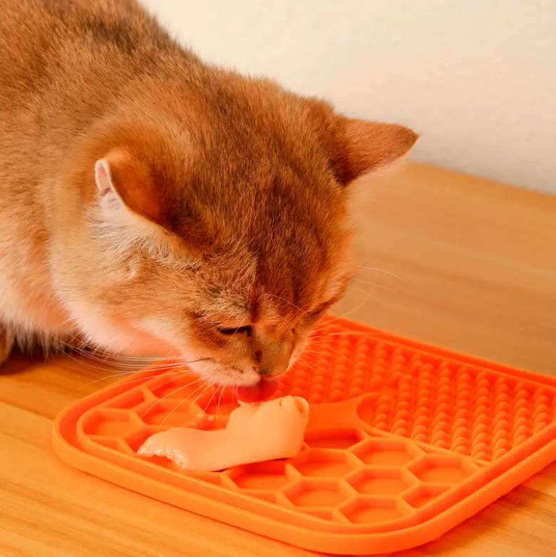 Creamy Cat Treat Salmón y Ternera 4x15g